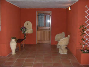 facade2.jpg